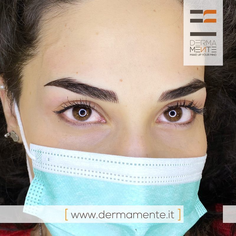 Trucco sopracciglia centro Roma